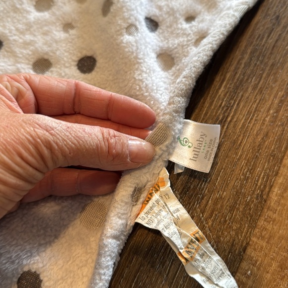 ullaby Lane Baby Blanket Lovey whiteish gray pika dot pattern Polka Dot Throw - Picture 2 of 7